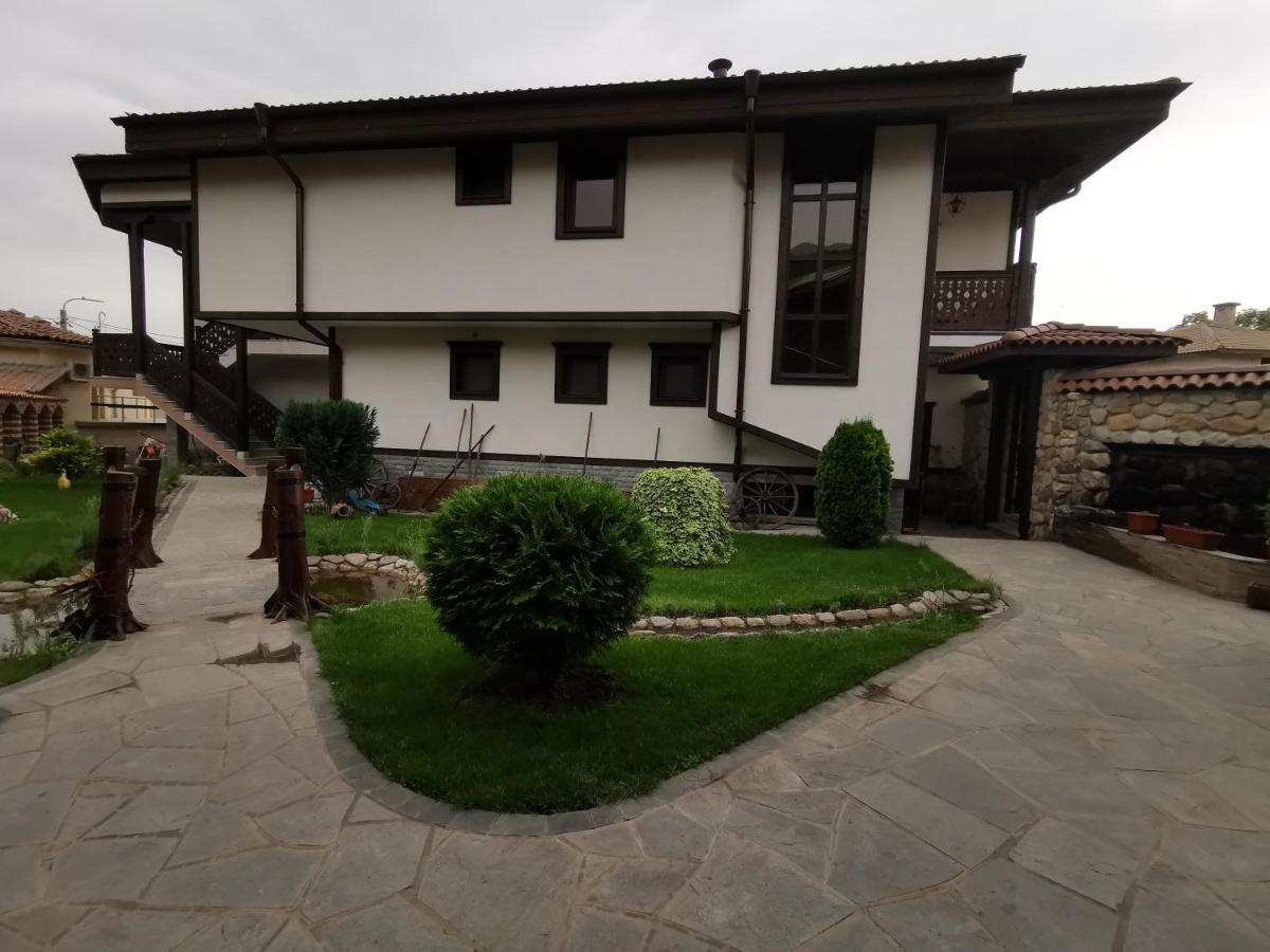 Възрожденски Комплекс Чардакъ Сопот Bagian luar foto