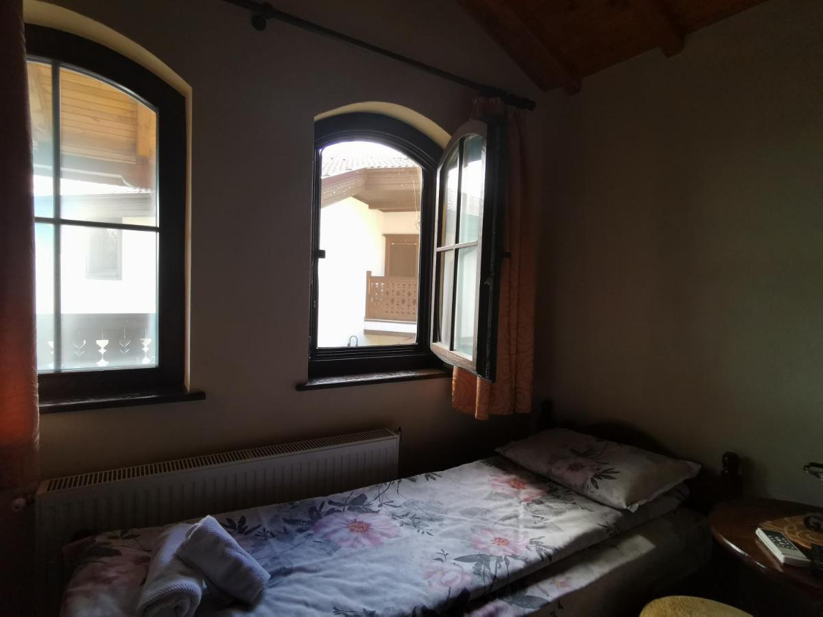 Възрожденски Комплекс Чардакъ Сопот Bagian luar foto