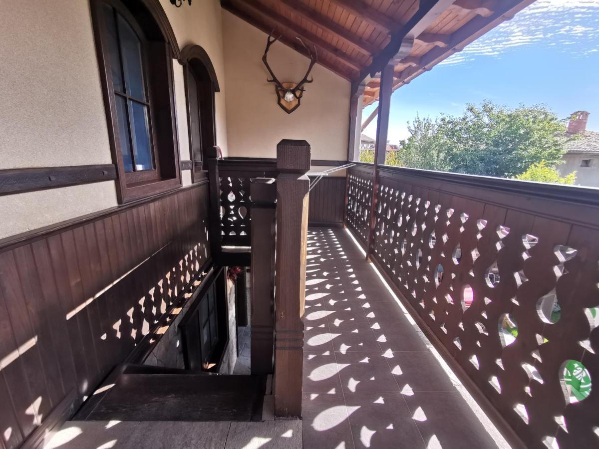 Възрожденски Комплекс Чардакъ Сопот Bagian luar foto
