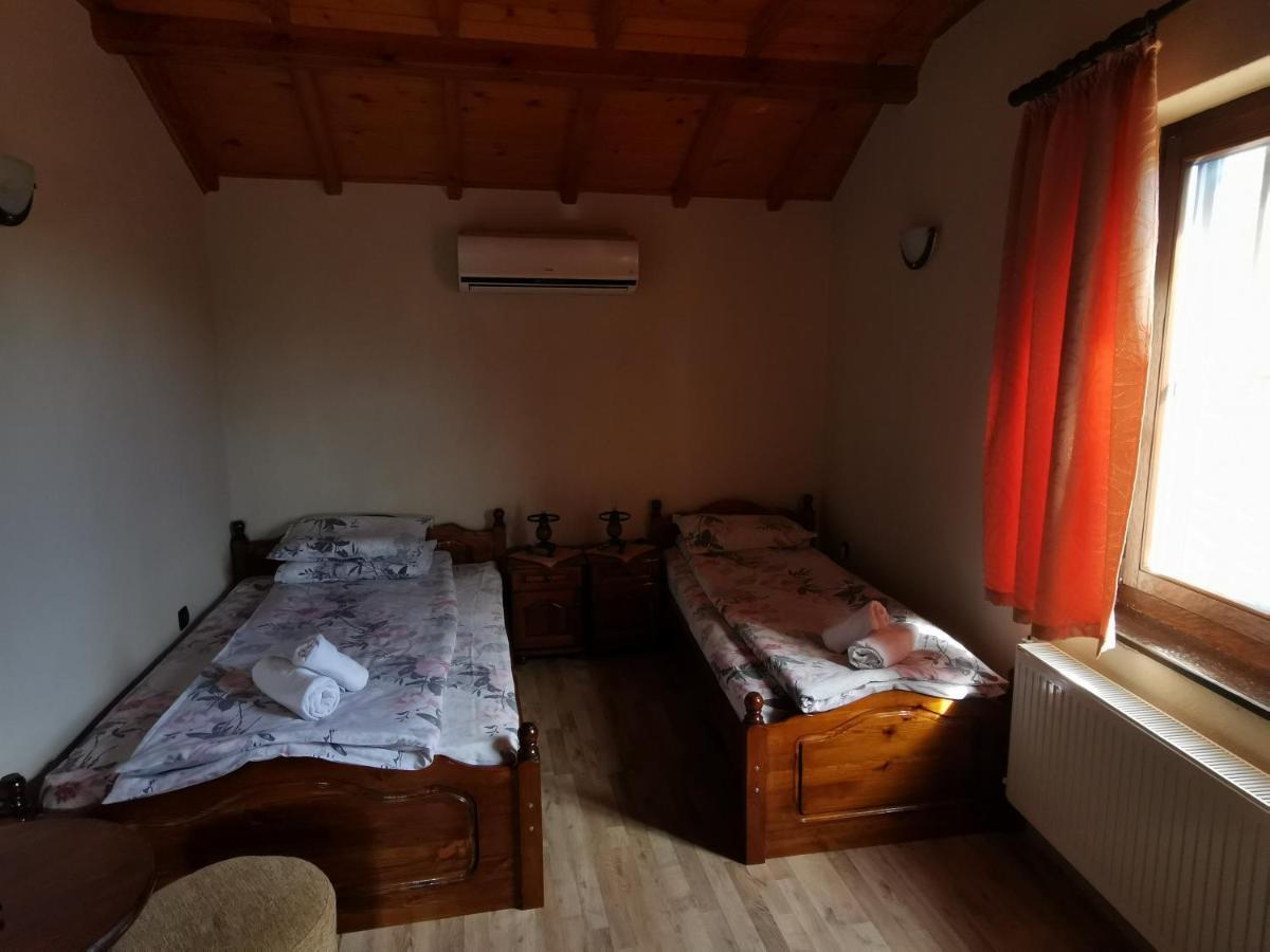 Възрожденски Комплекс Чардакъ Сопот Bagian luar foto
